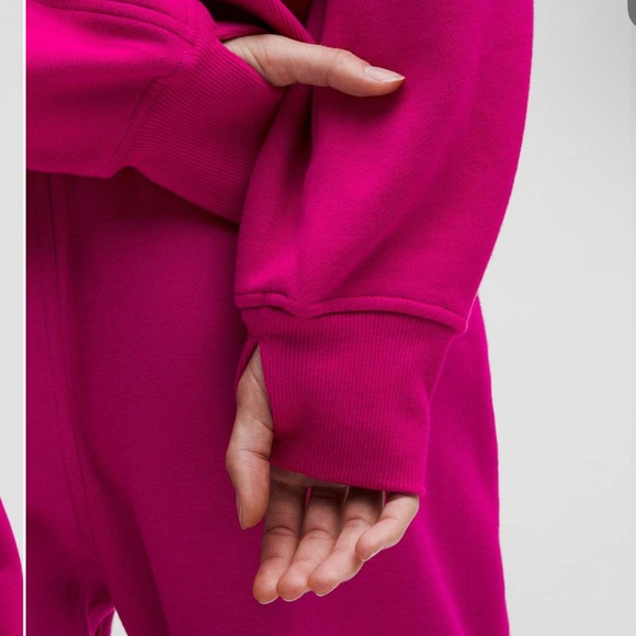 NWT Scuba Oversized Funnel Neck  / Ripened Raspberry / Gold - Picture 7 of 7